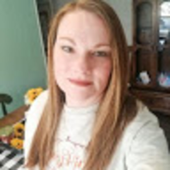 Meet your Posher, Daina - Picture 1 of 1